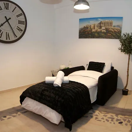 Just Athens Apt 130Sqm One Step From Metro Exterior photo